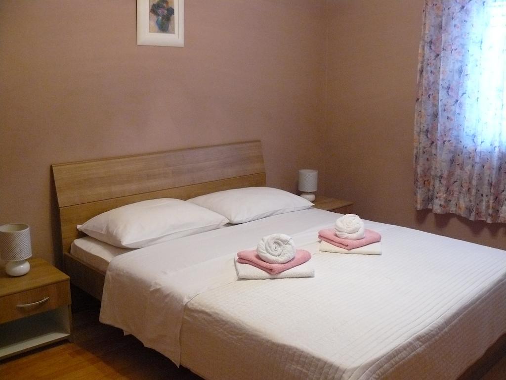 Apartments Selina Vinišće Pokoj fotografie