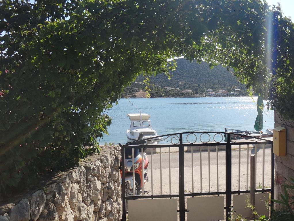 Apartments Selina Vinišće Pokoj fotografie