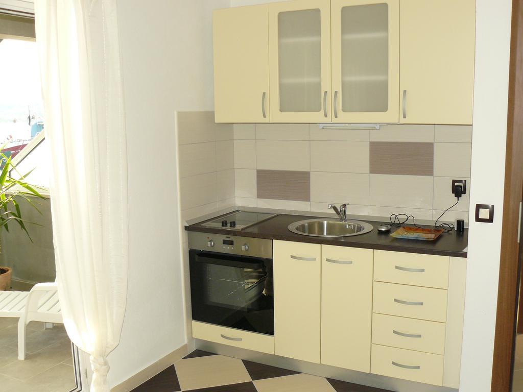 Apartments Selina Vinišće Pokoj fotografie