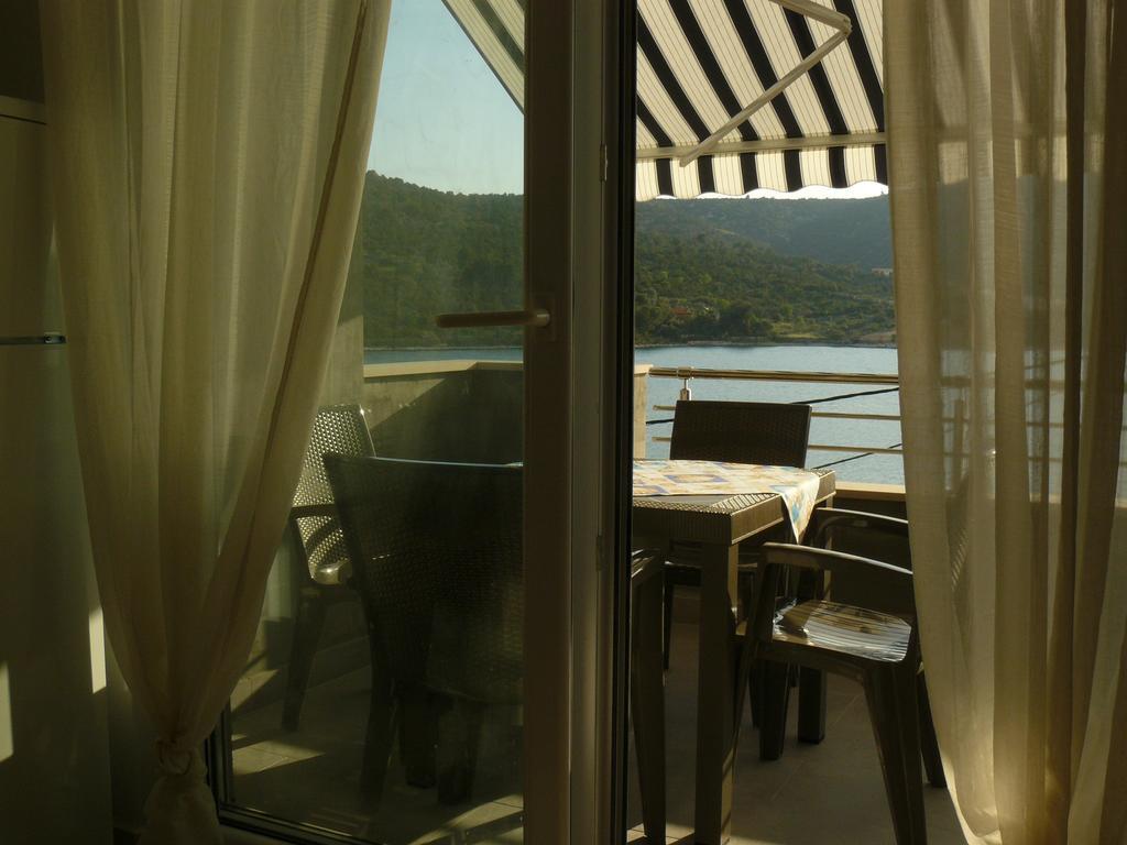Apartments Selina Vinišće Pokoj fotografie