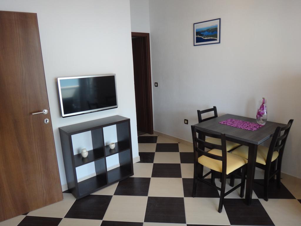 Apartments Selina Vinišće Pokoj fotografie