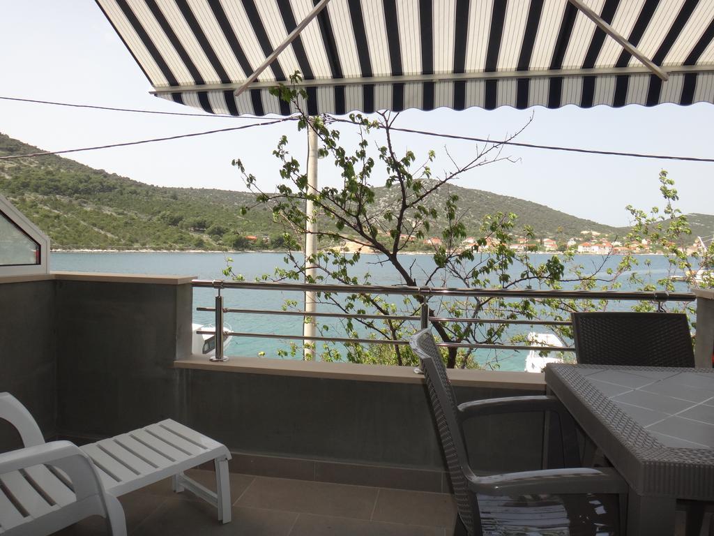 Apartments Selina Vinišće Pokoj fotografie